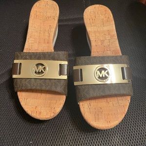 MK like new no box